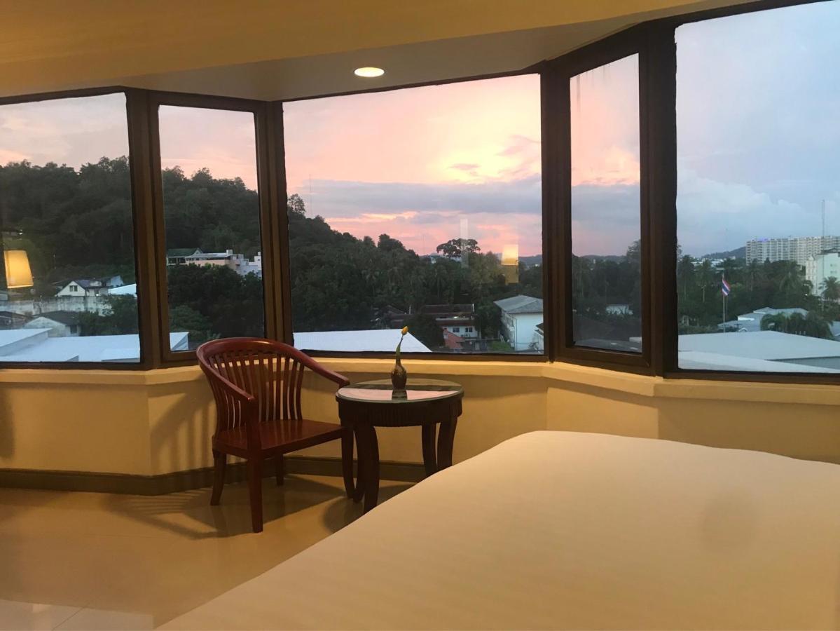 ไอ พาวิลเลี่ยน โฮเทล ภูเก็ต - Sha Extra 4* Phuket