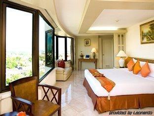 โรงแรม ไอ พาวิลเลี่ยน โฮเทล ภูเก็ต - Sha Extra